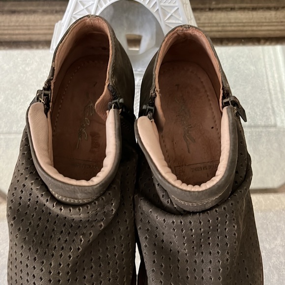 Leather Slouch Ankle Booties - Picture 4 of 6